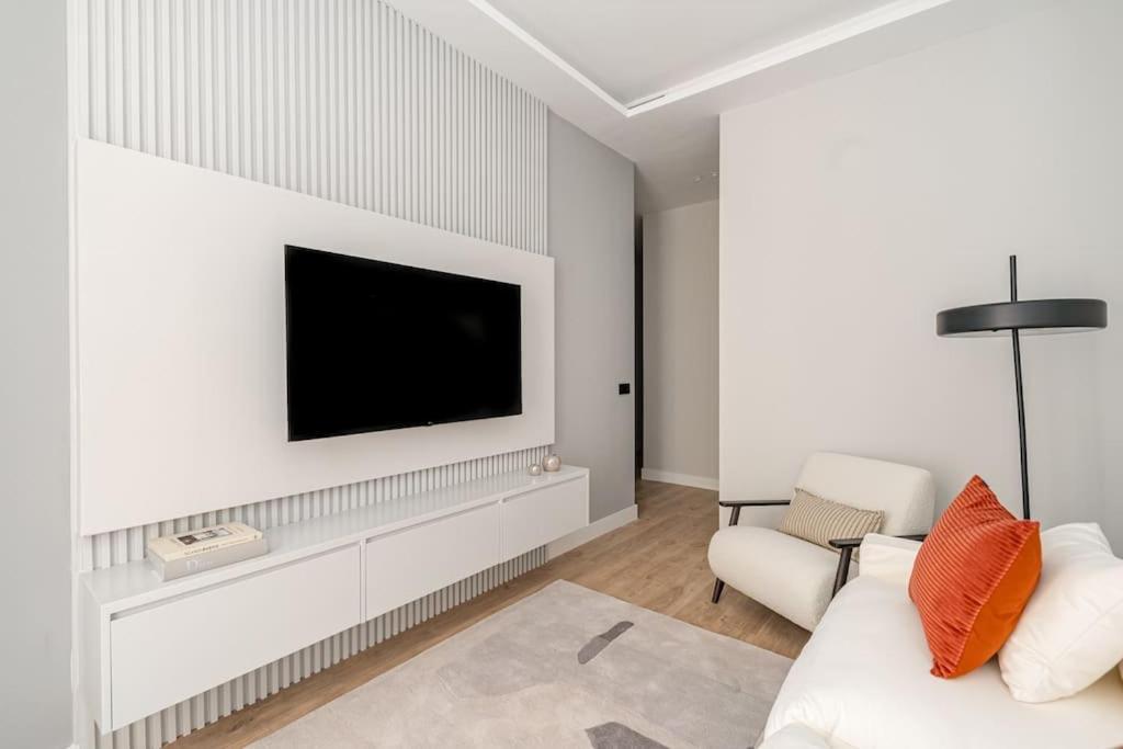 Centro XIII Calle De La Paz 2Br 2Bh Madrid Luaran gambar