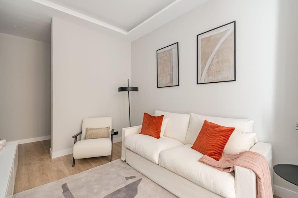 Centro XIII Calle De La Paz 2Br 2Bh Madrid Luaran gambar